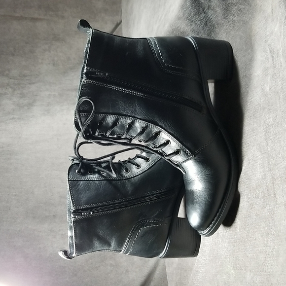 LH by La Halle Black Leather Lace Up with Double Zip Ankle Boots - US 9 - Picture 11 of 16